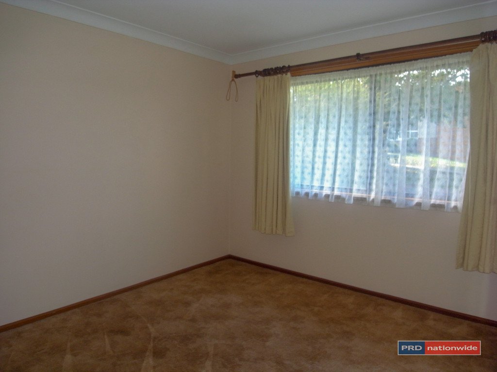 3 Albury Close TUMBARUMBA 5