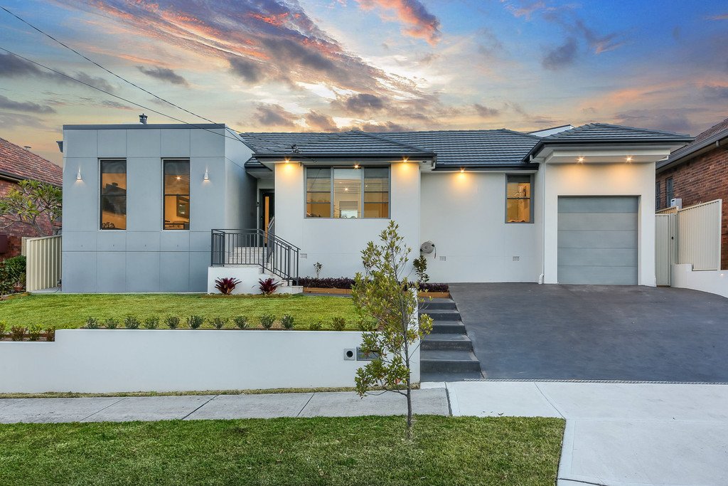 3 Alkoomie Street BEVERLY HILLS 1