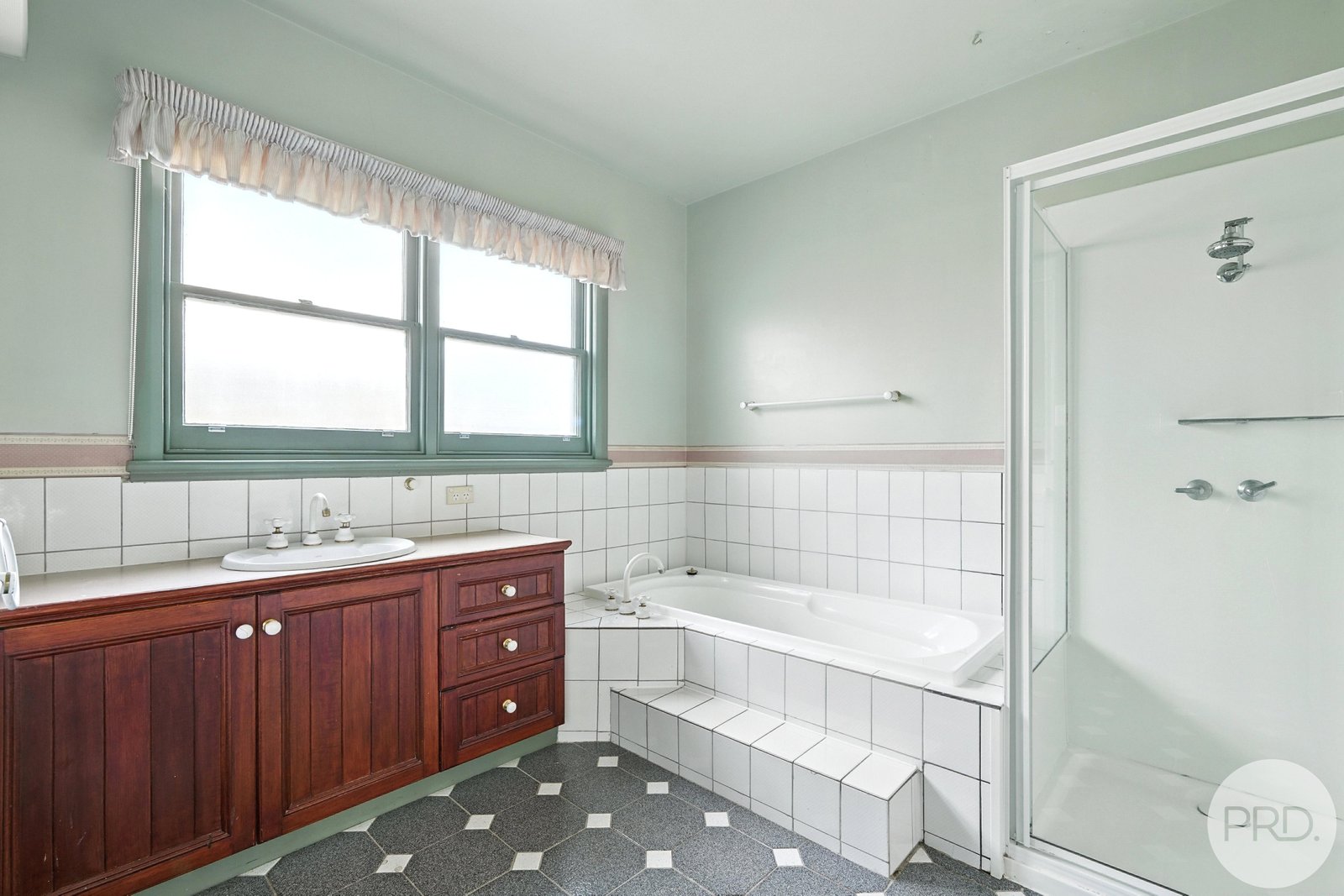 3 Alma Street BELLERIVE 13