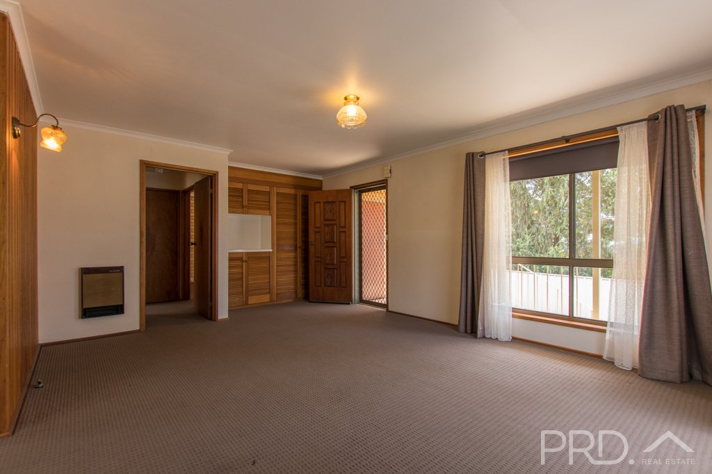 3 Anderson Place TUMUT 2