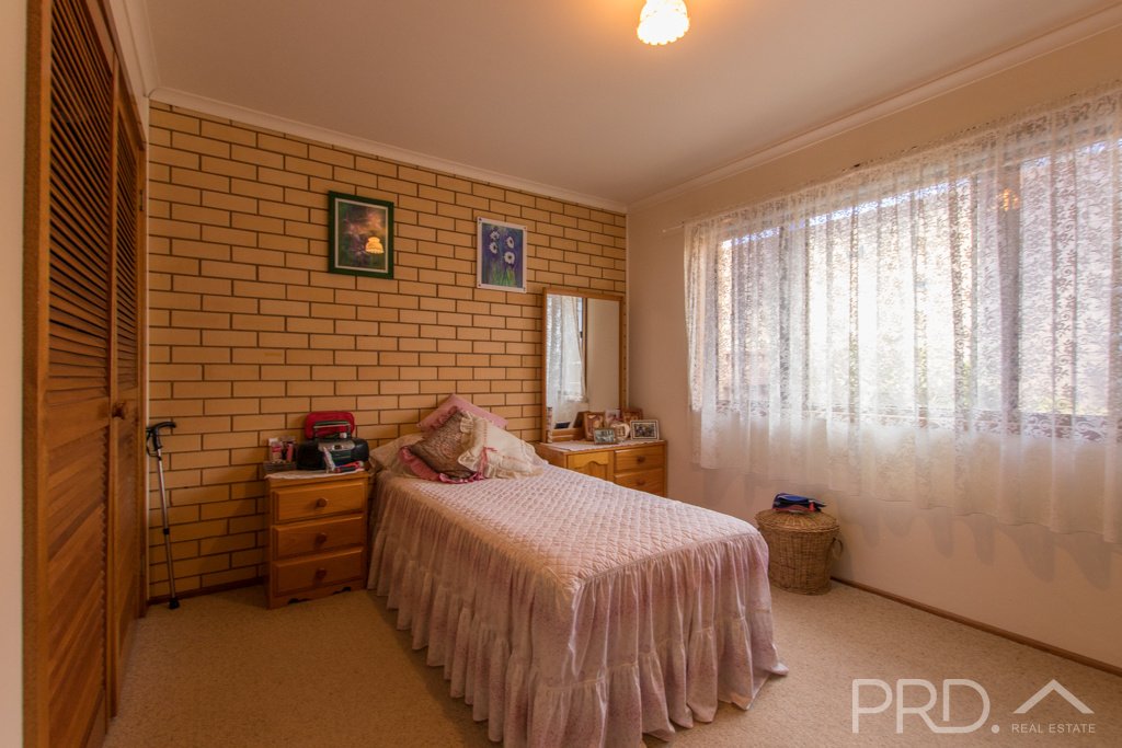 3 Anderson Place TUMUT 15