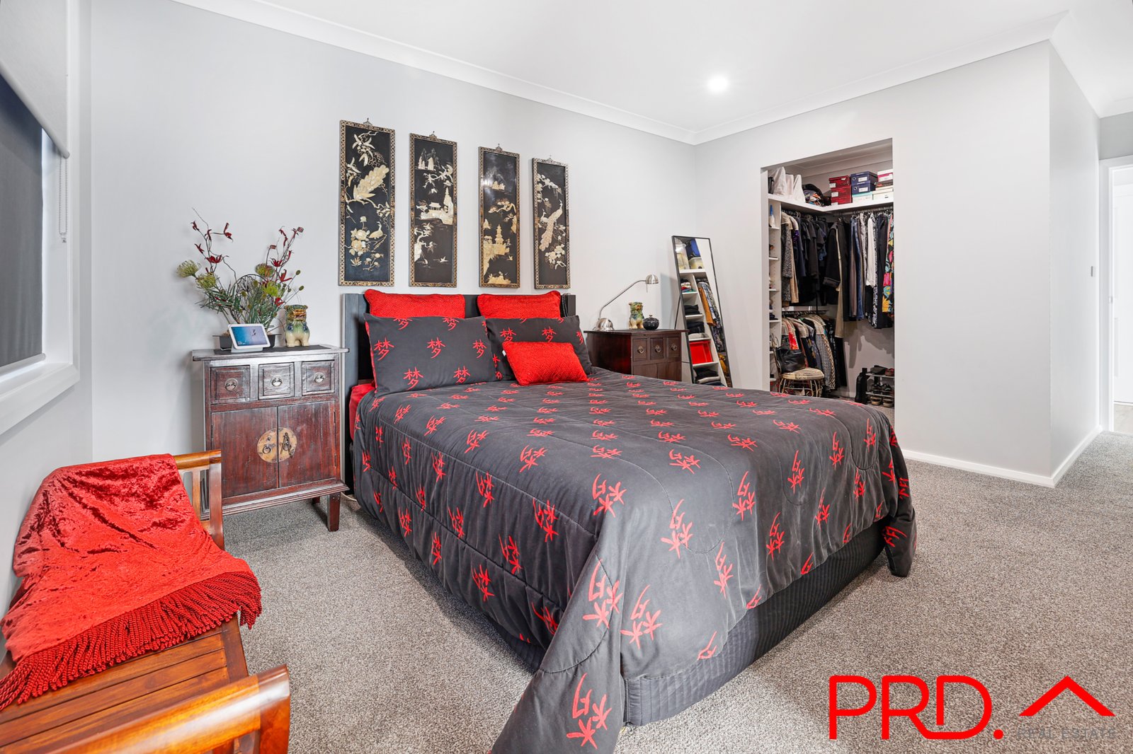 3 Angus Place TAMWORTH 5