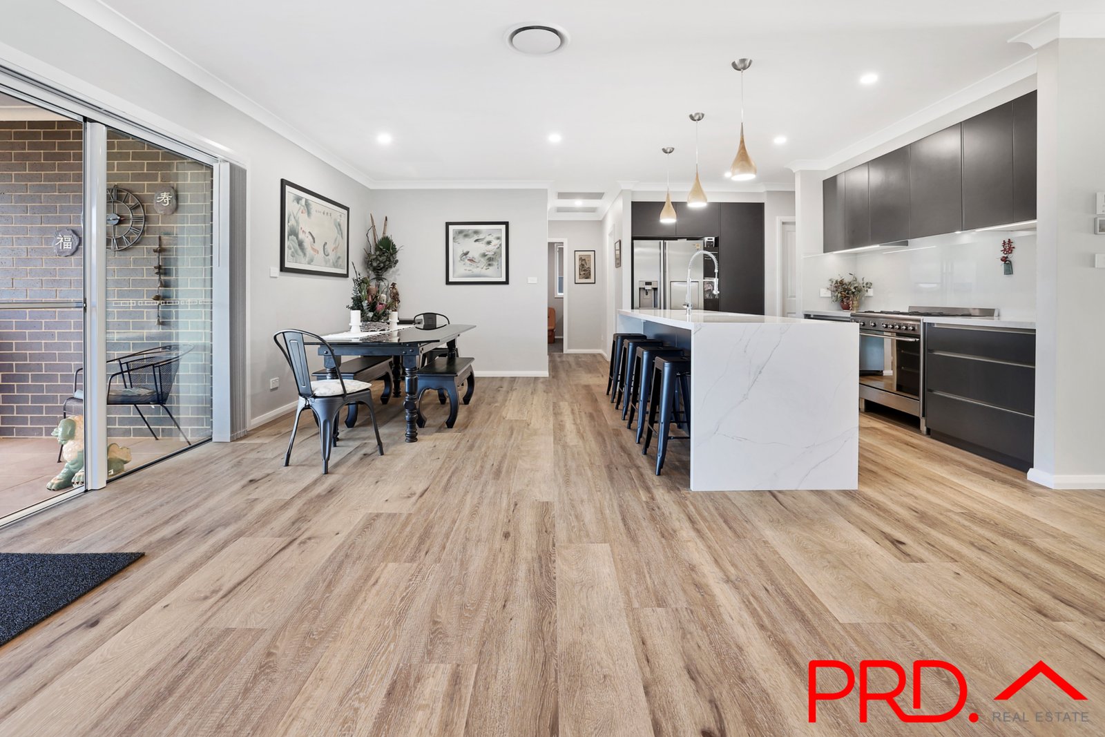 3 Angus Place TAMWORTH 8