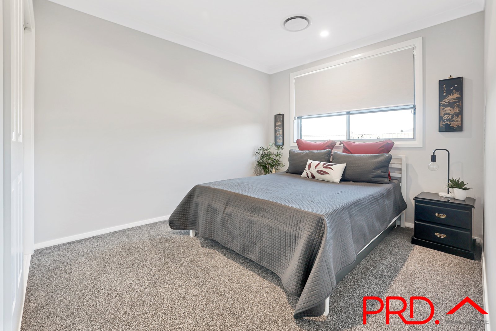 3 Angus Place TAMWORTH 14