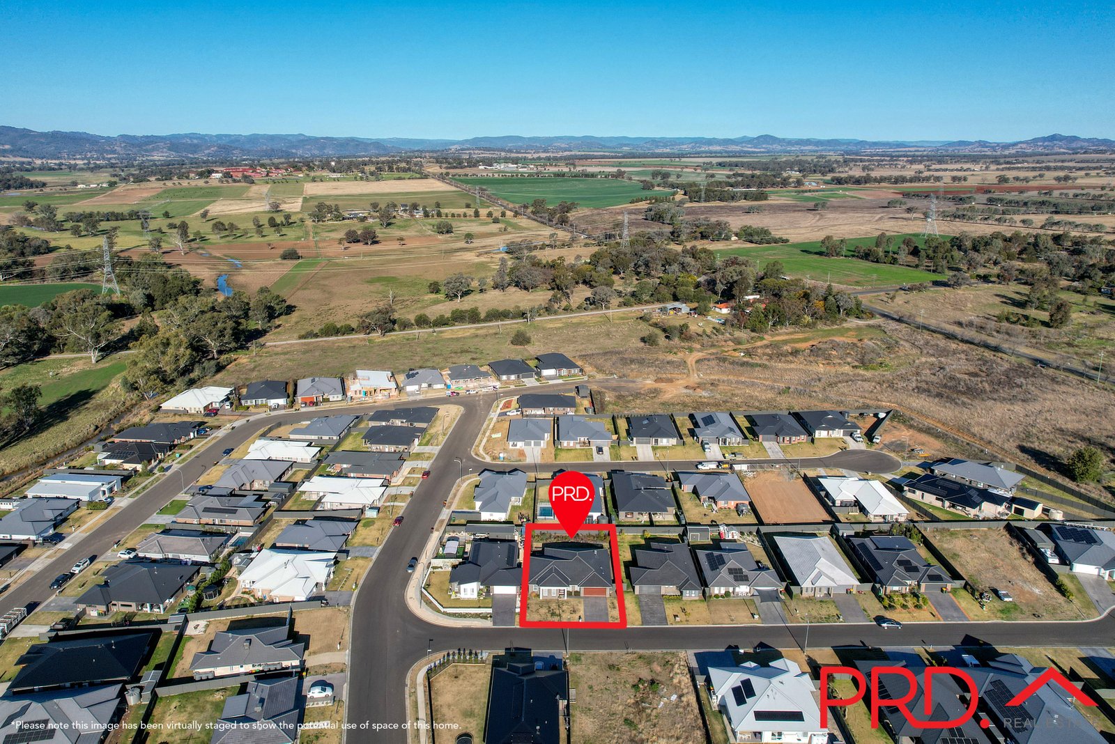 3 Angus Place TAMWORTH 19