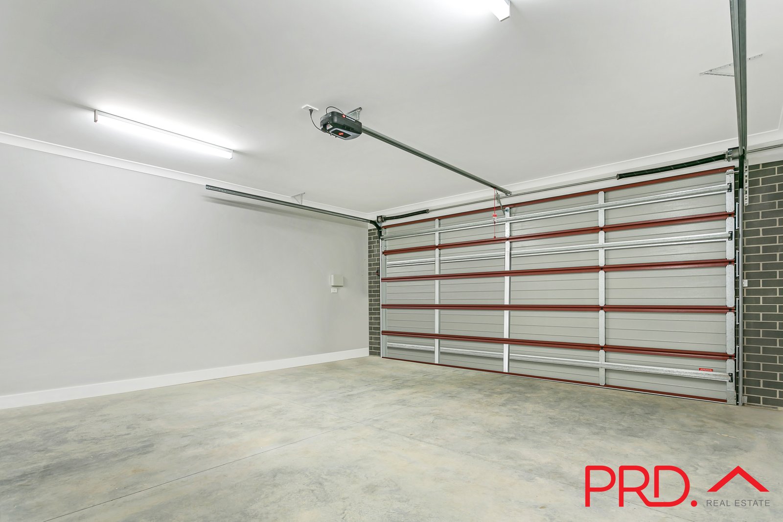 3 Angus Place TAMWORTH 22