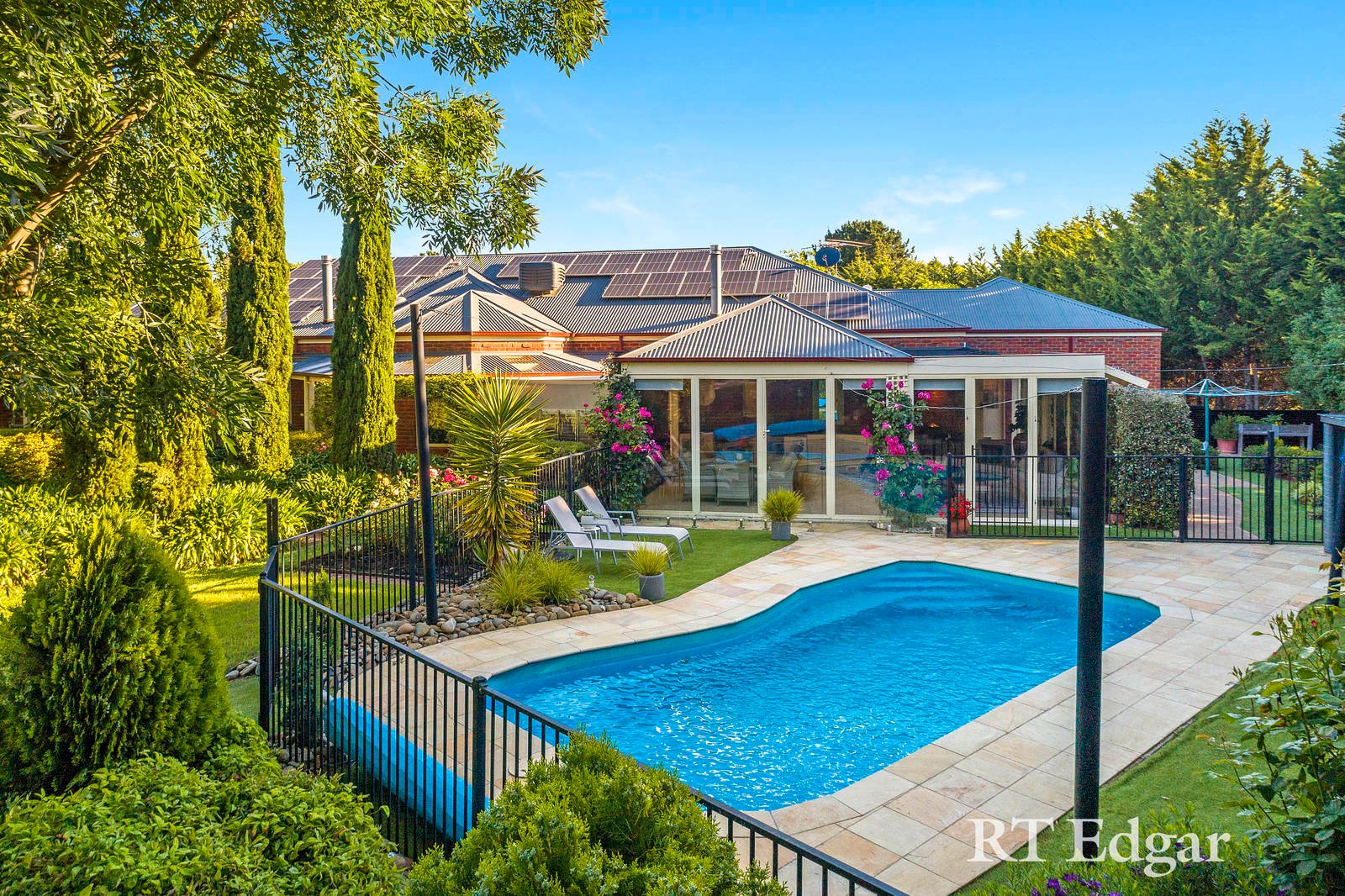 Real Estate and Property in 3 Annie Catherine Court, New Gisborne, VIC