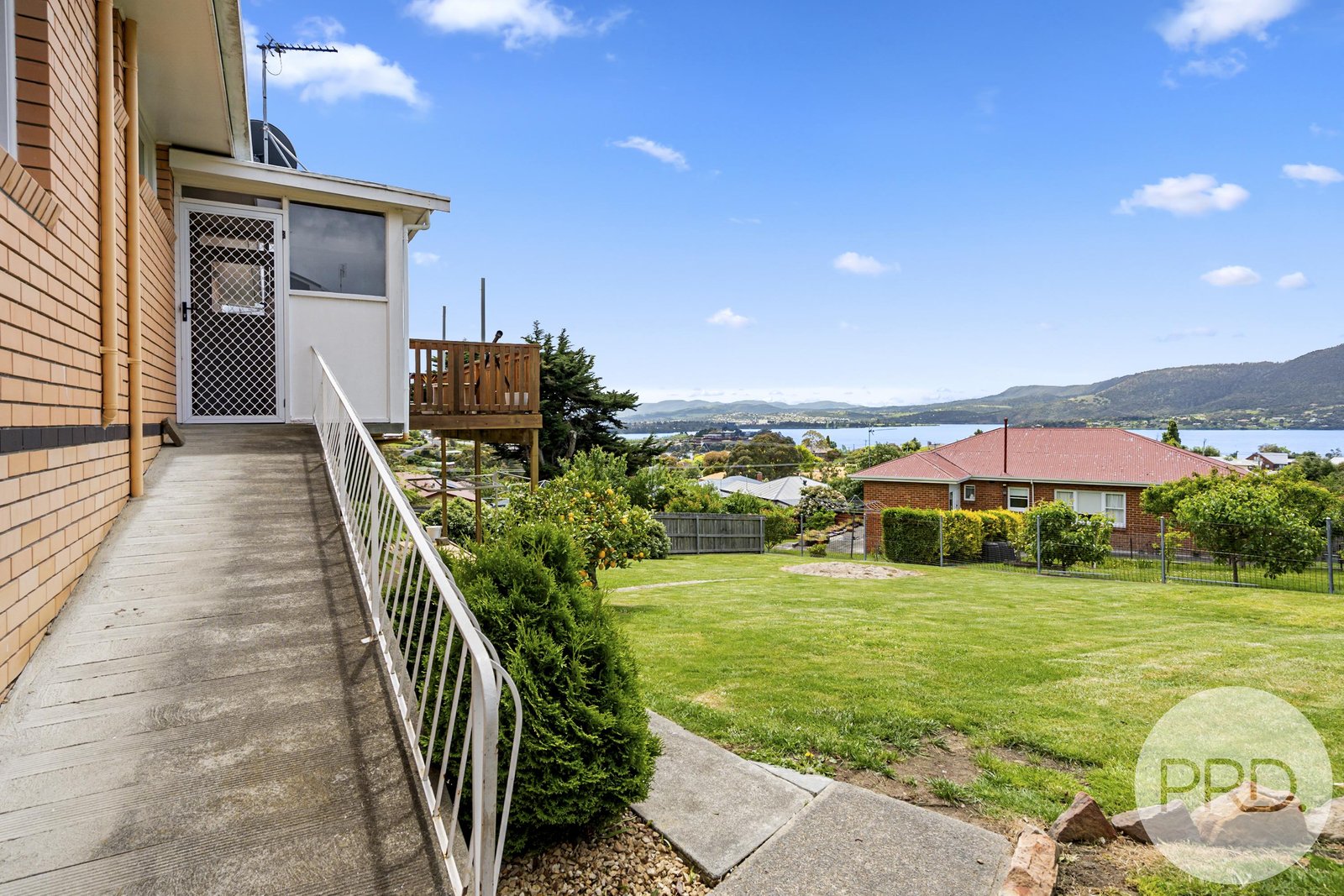 3 Apollo Road ROSETTA 20