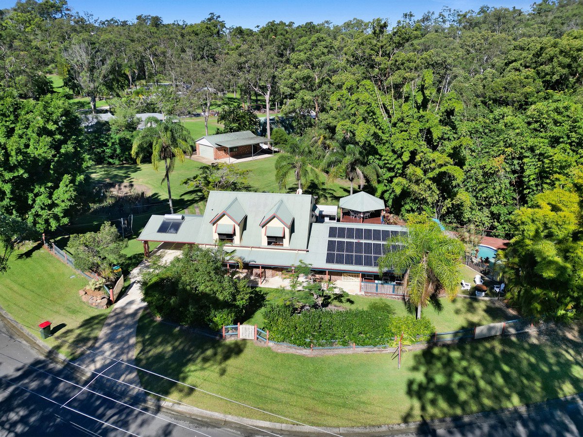 3 Aringa Way Tallebudgera 14