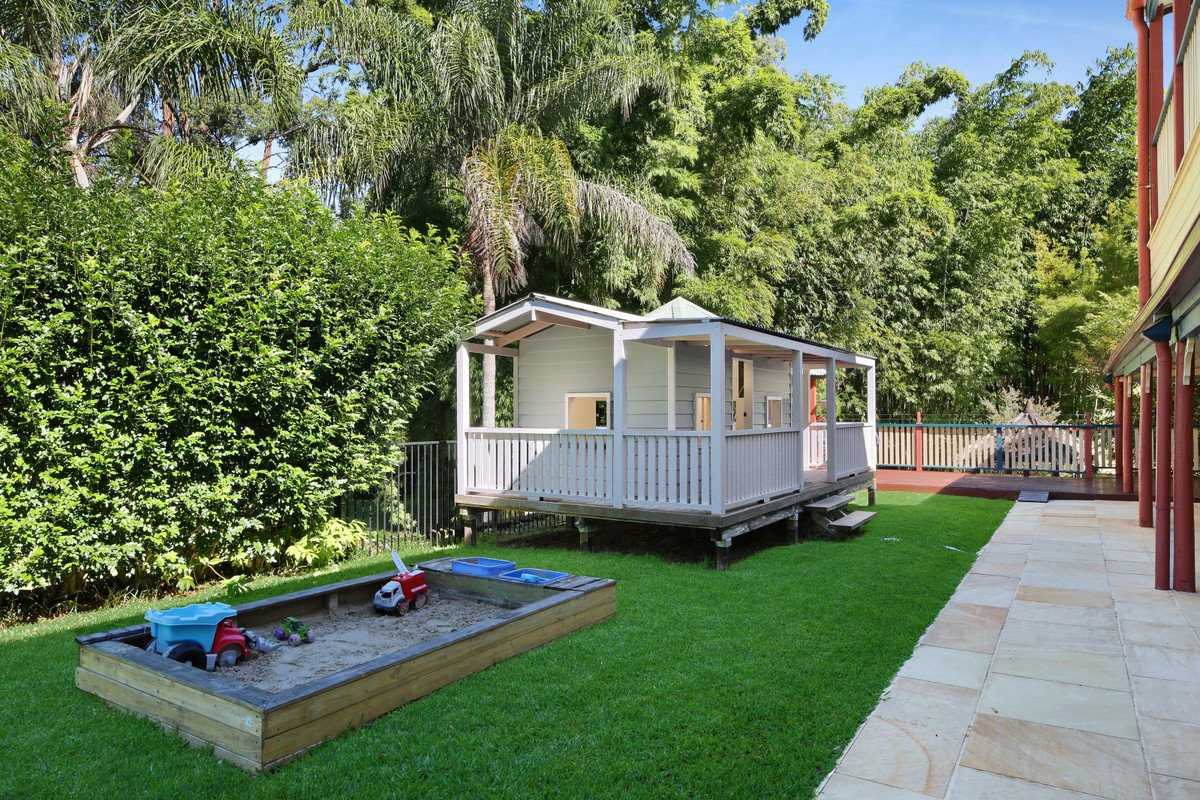 3 Aringa Way Tallebudgera 30