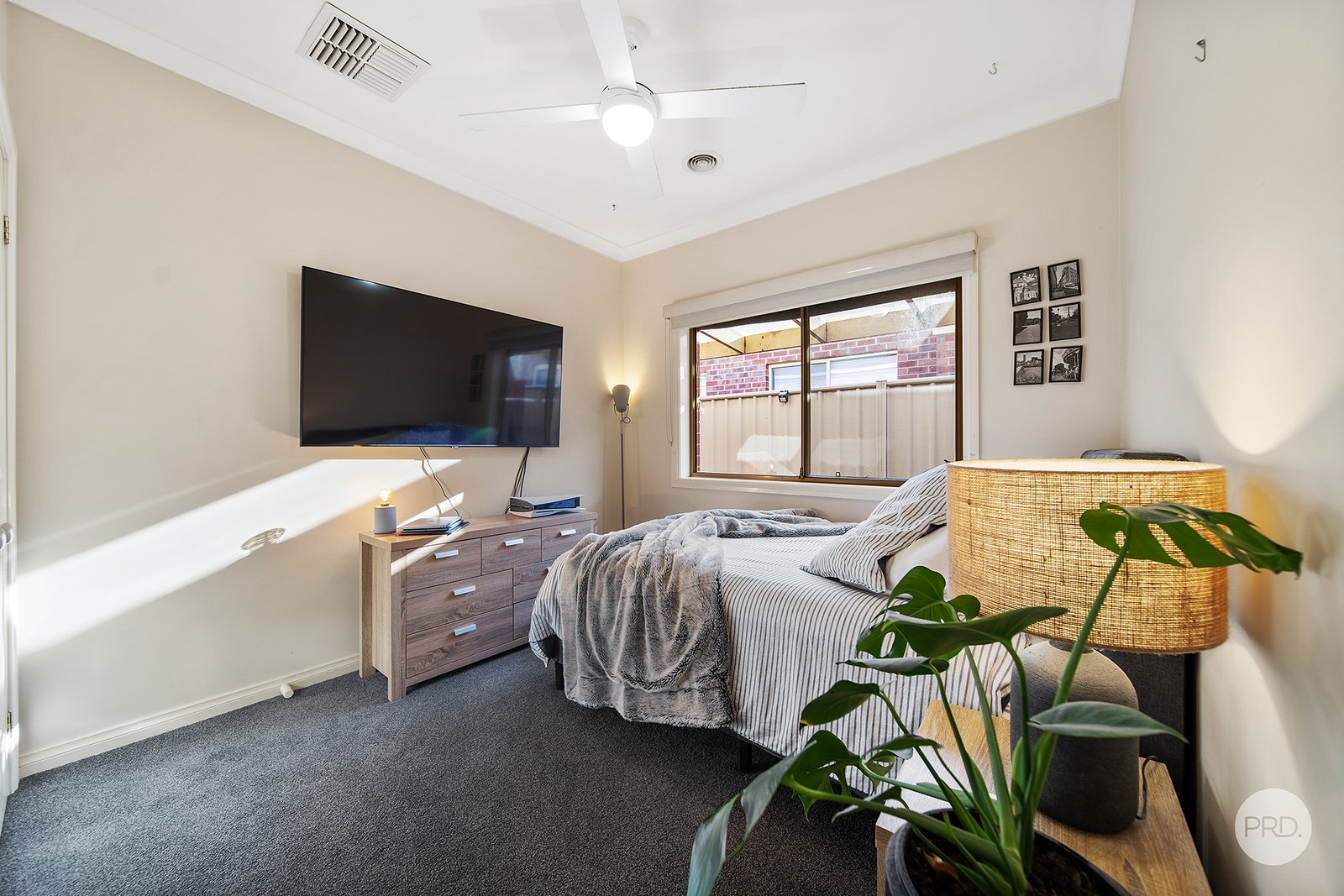 3 Arthurs Crescent STRATHFIELDSAYE 11