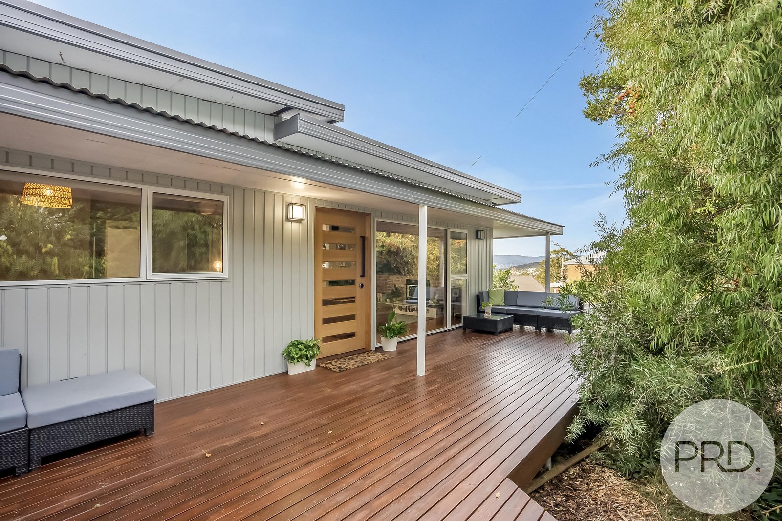 3 Athleen Avenue LENAH VALLEY 6