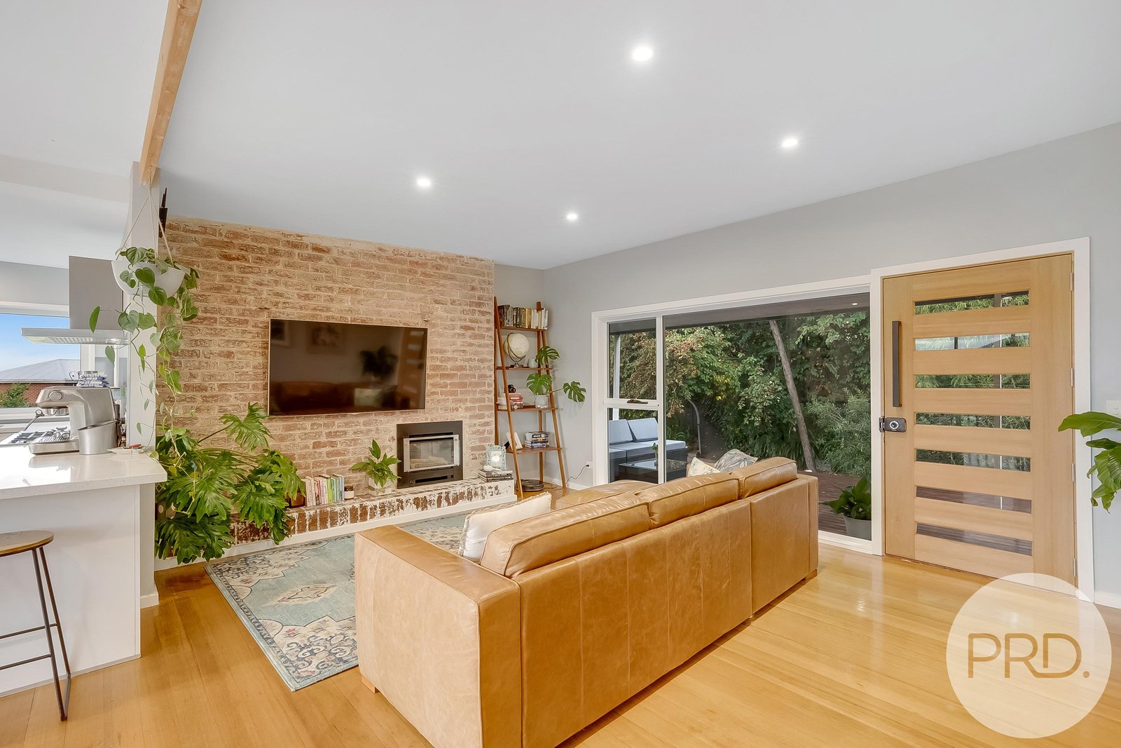 3 Athleen Avenue LENAH VALLEY 8