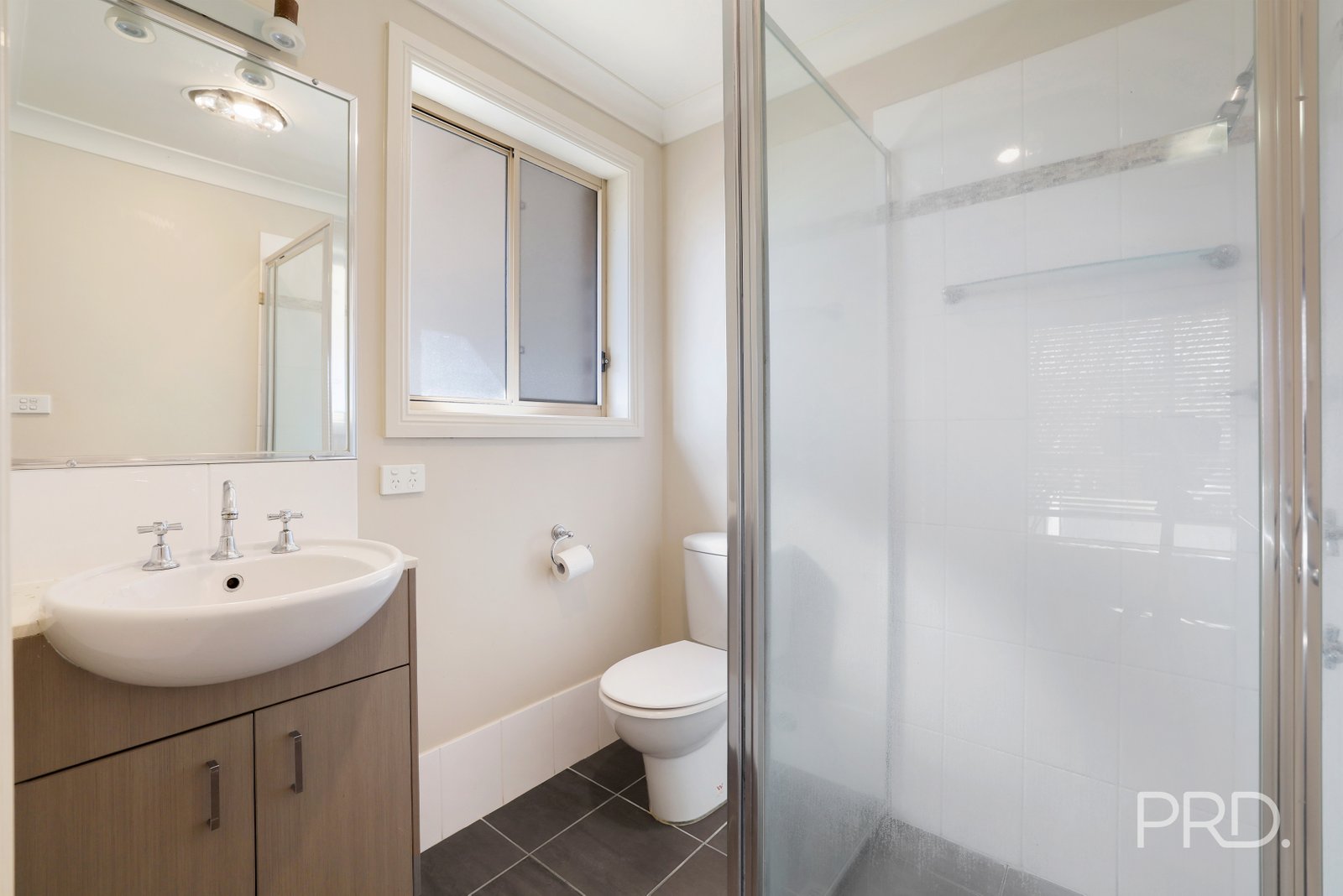 3 Baker Close CALALA 6