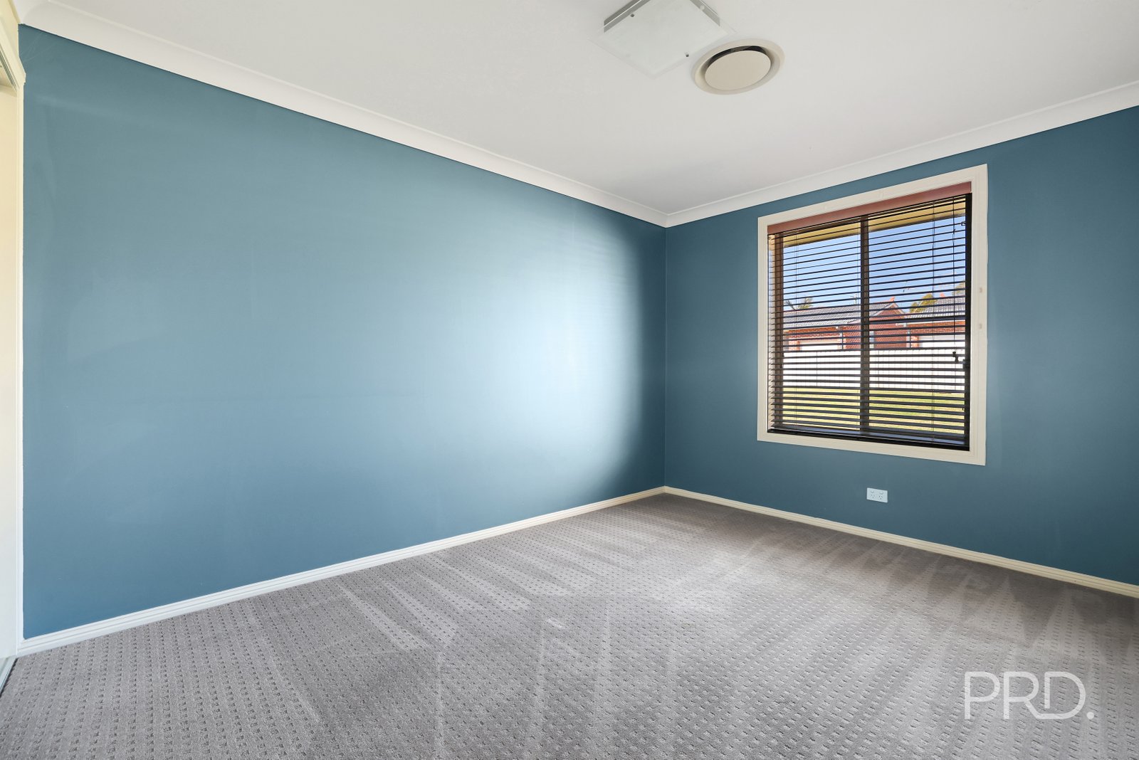 3 Baker Close CALALA 18