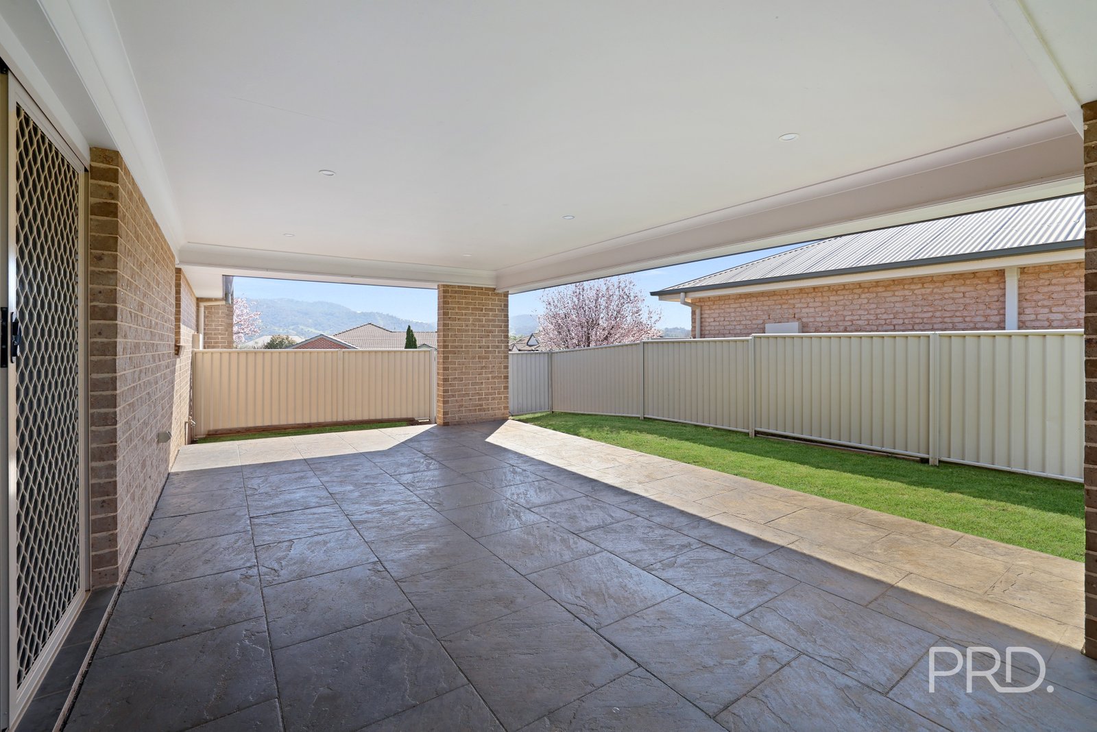 3 Baker Close CALALA 20