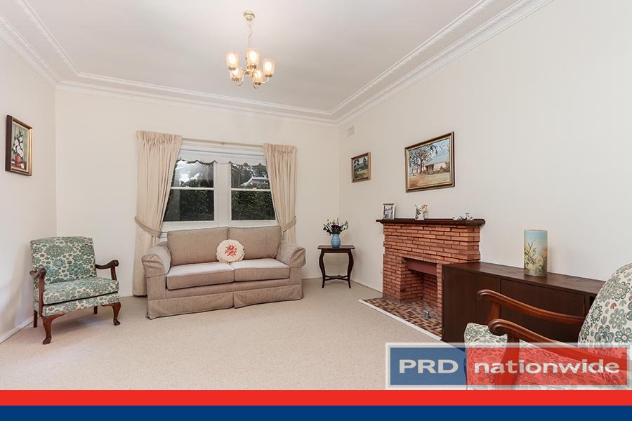 3 Baker Street OATLEY 2