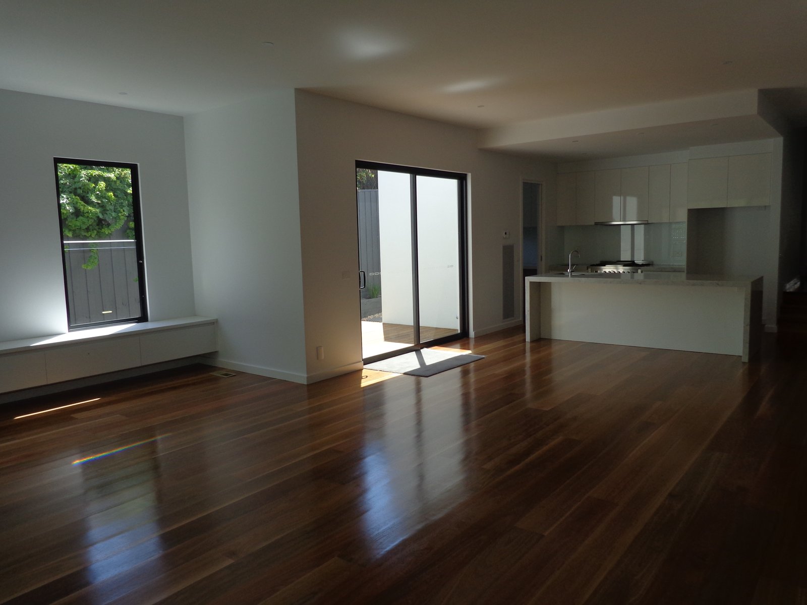 Gallery: 3 Balcombe Park Lane