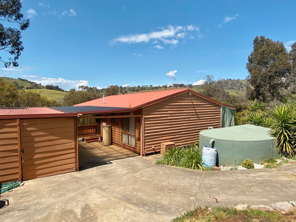 3 Banfeld Street BETHANGA 1
