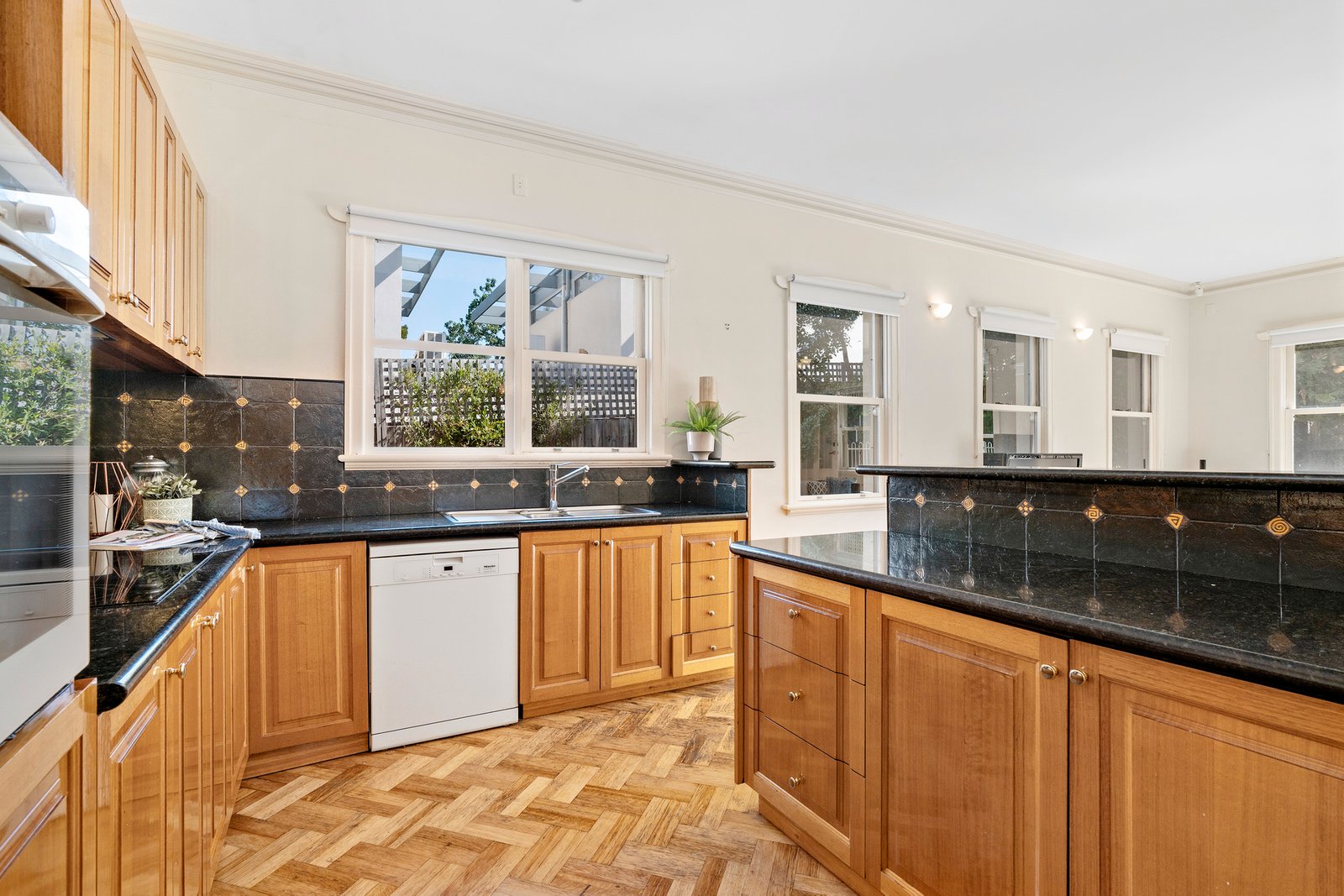 Real Estate and Property in 3 Banksia Road, Caulfield South, VIC