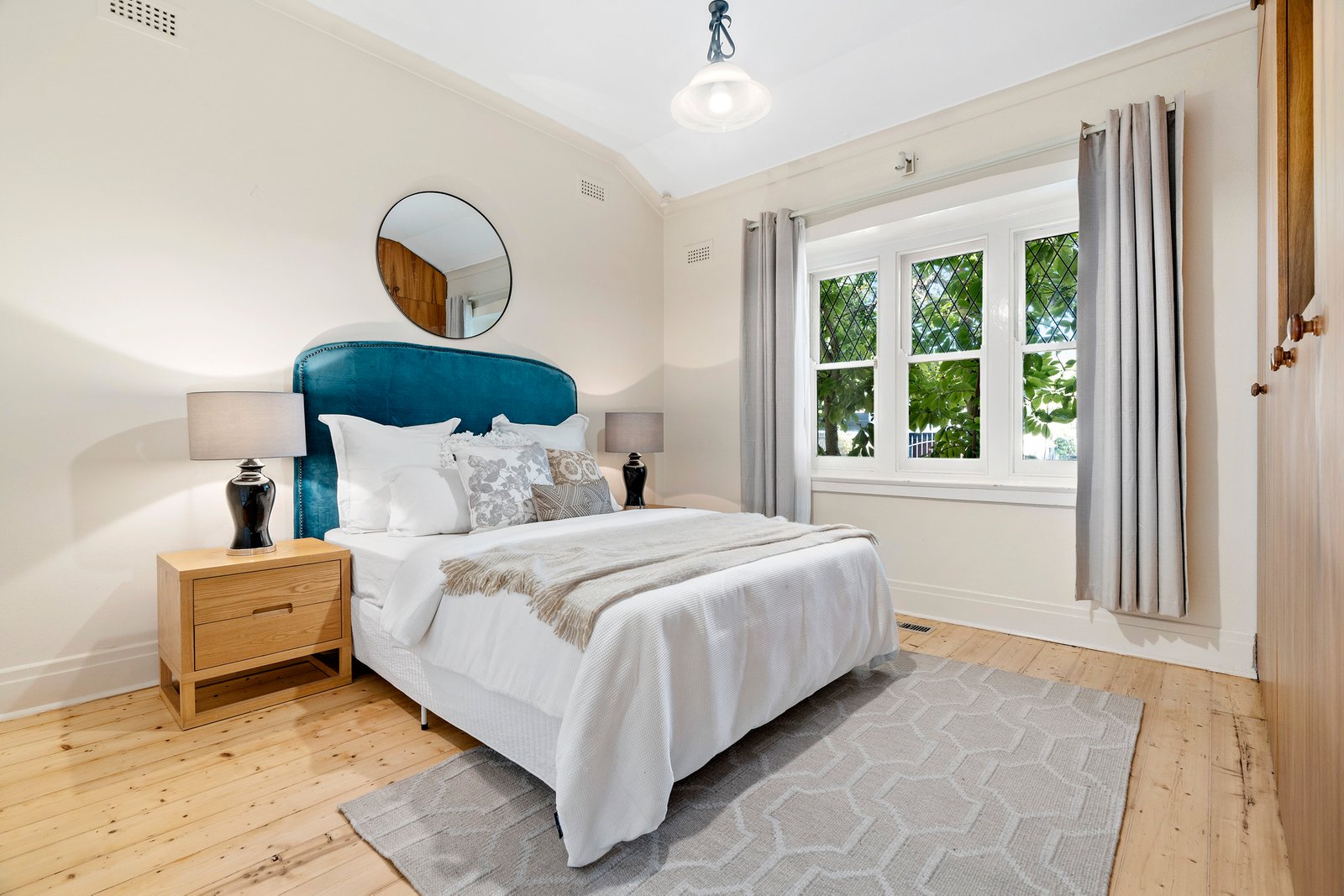 Real Estate and Property in 3 Banksia Road, Caulfield South, VIC