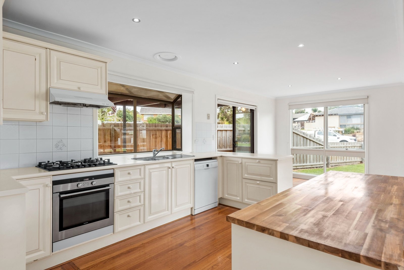 Real Estate and Property in 3 Barimba Court, Leopold, VIC