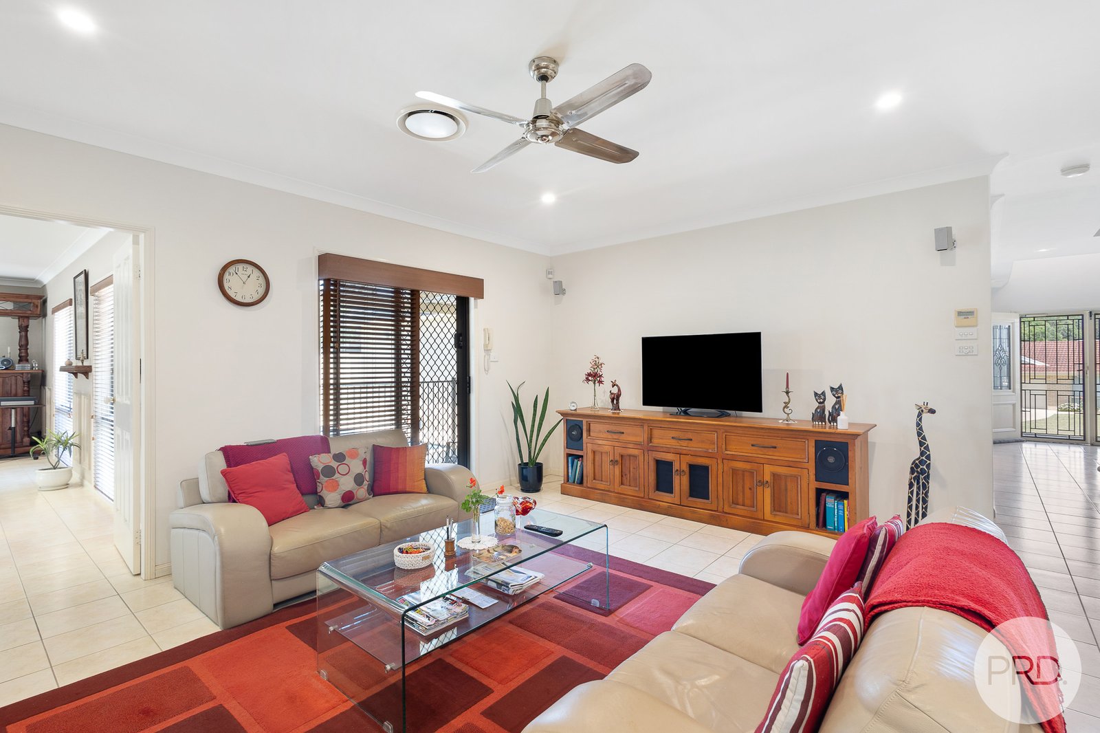 3 Bass Close CORLETTE 10