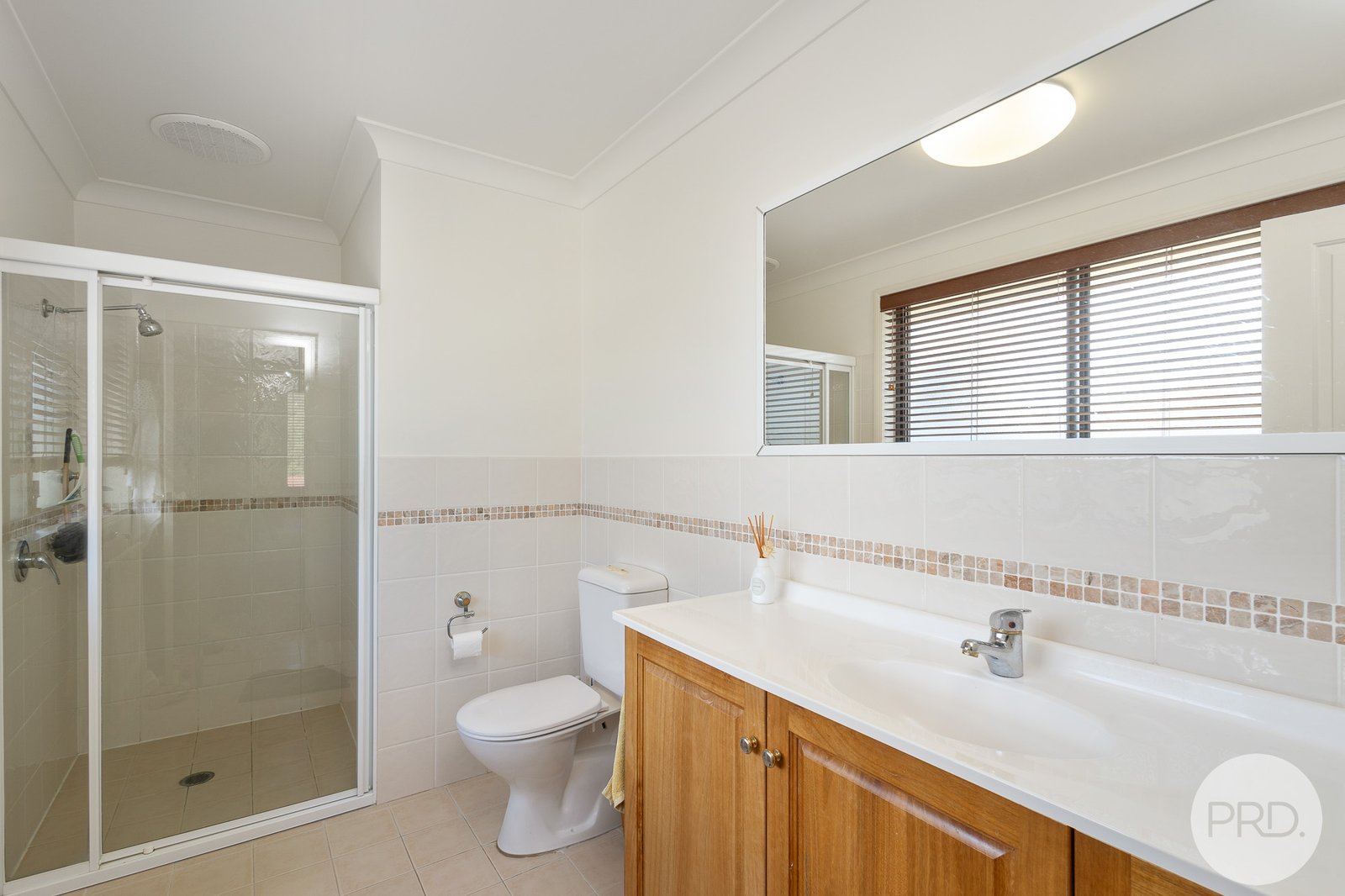 3 Bass Close CORLETTE 20