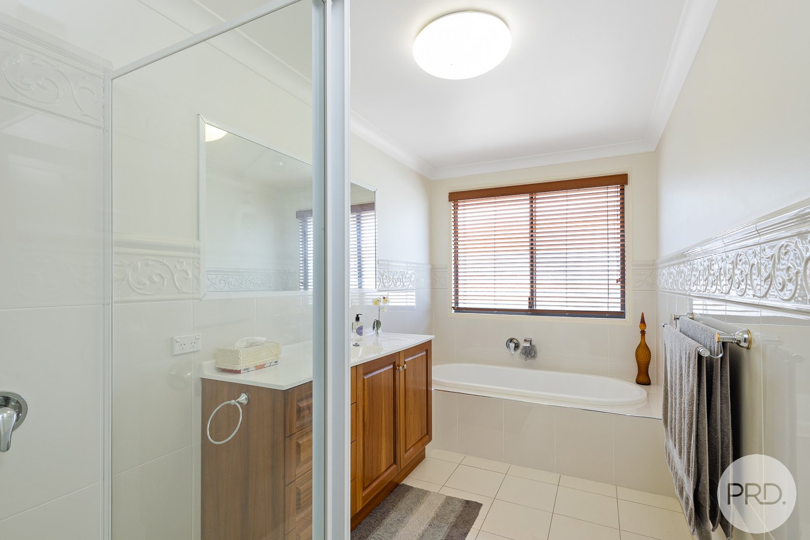 3 Bass Close CORLETTE 23