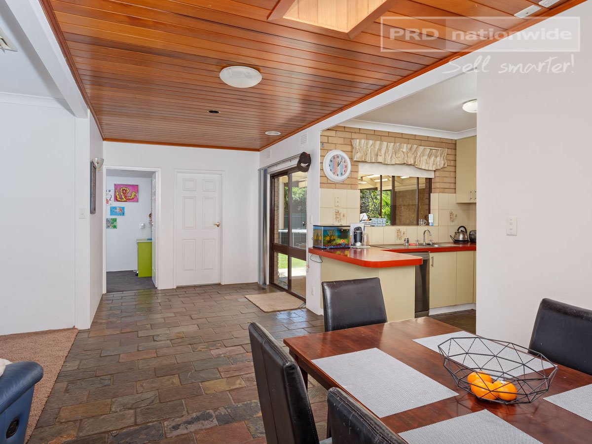 3 Bass Street LAKE ALBERT 5