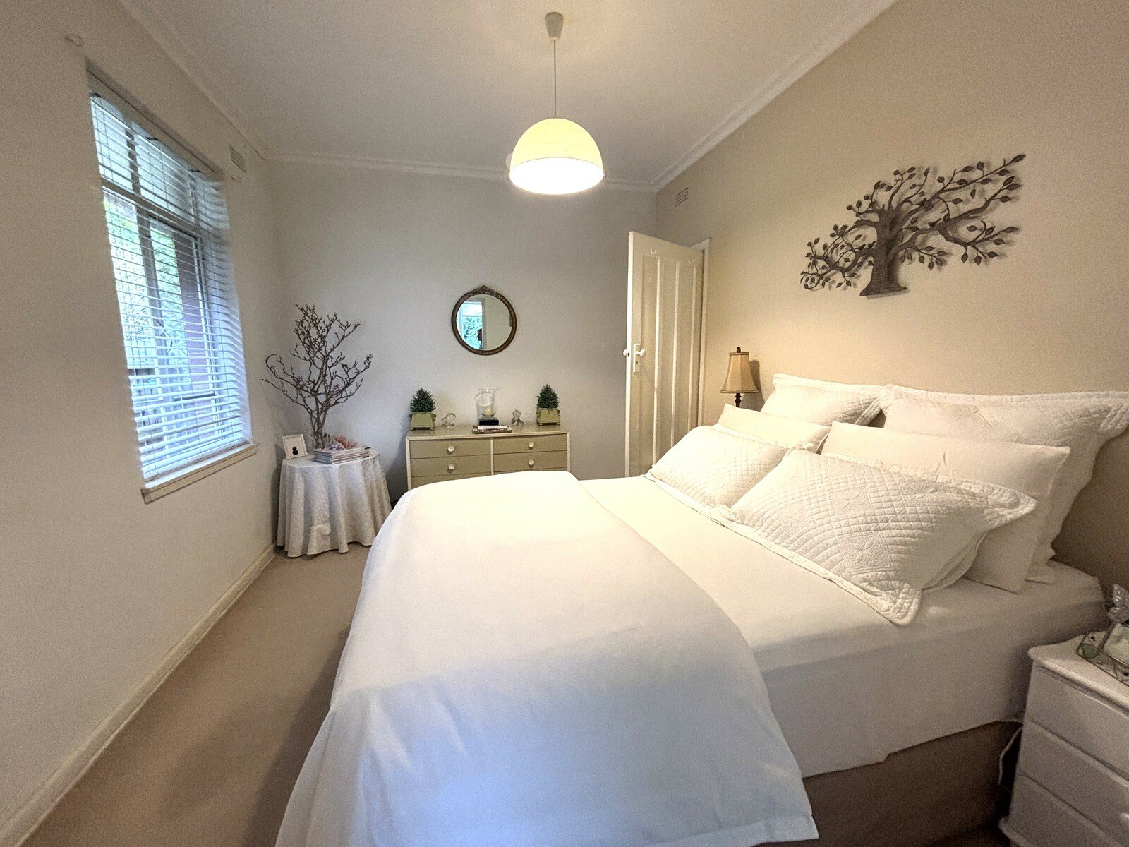 Gallery: 3 Bateman Street
