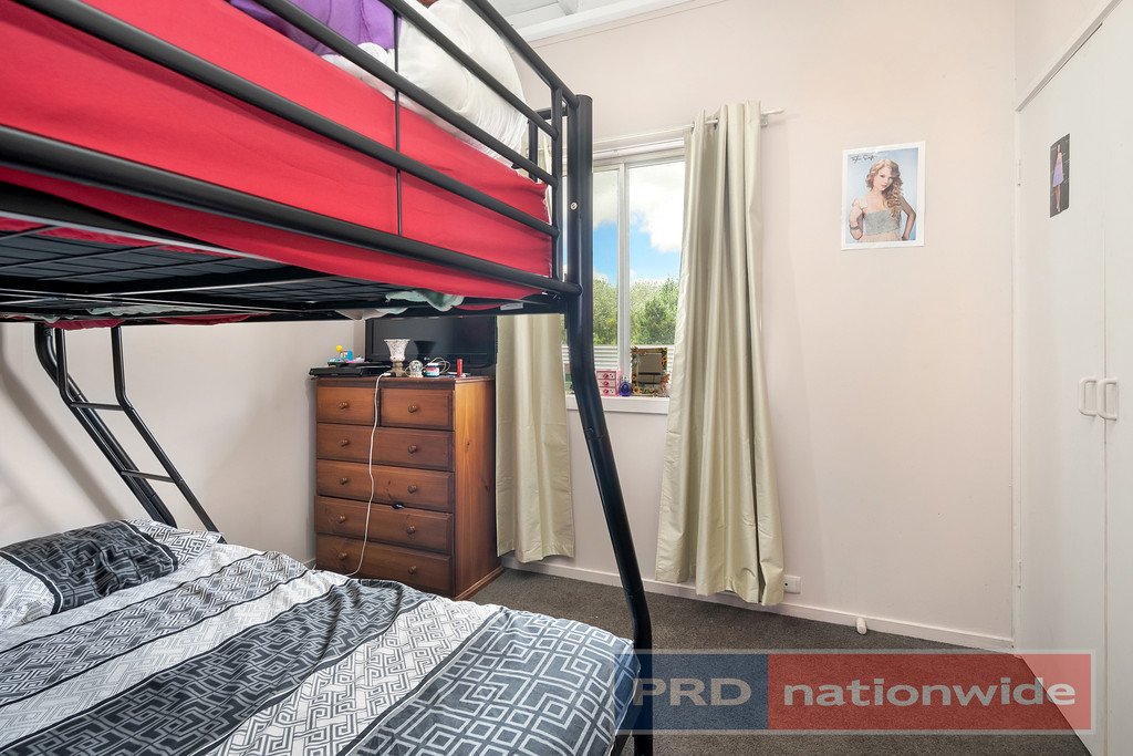 3 Battery Crescent CRESWICK 9