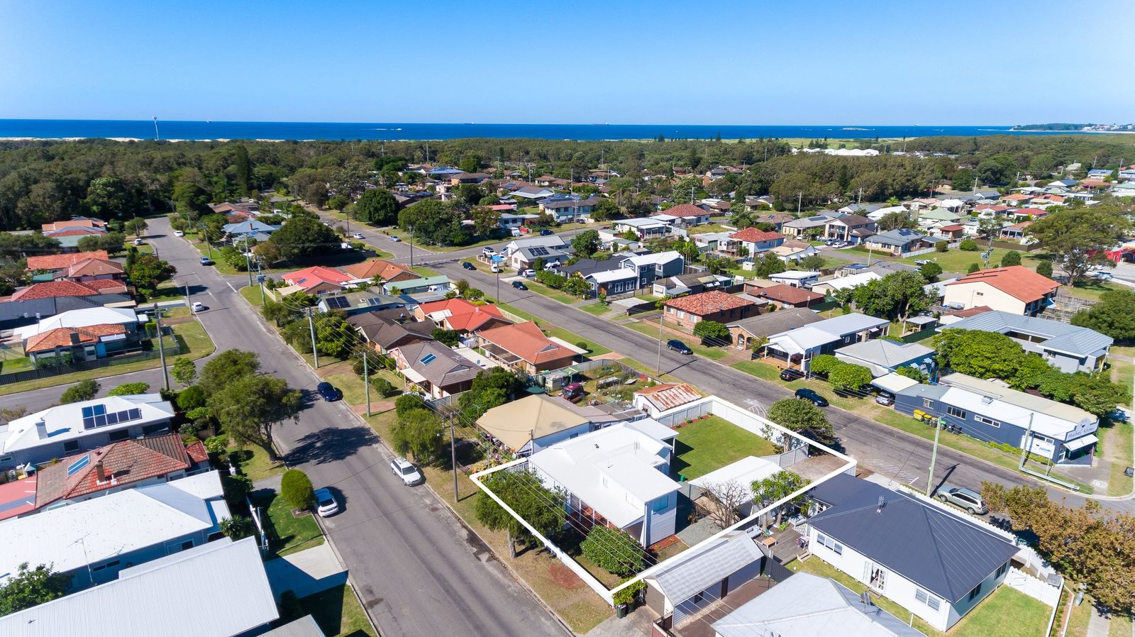 3 Beach Street, BELMONT SOUTH NSW 2280