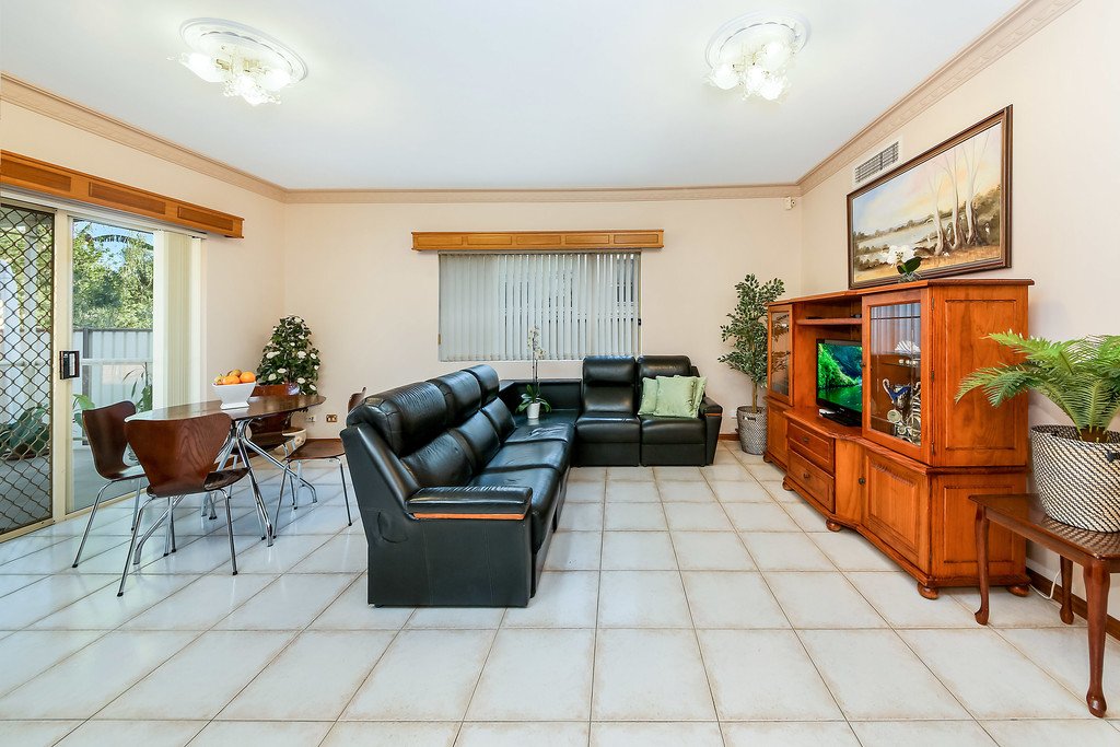 3 Beatrice Street HURSTVILLE 3