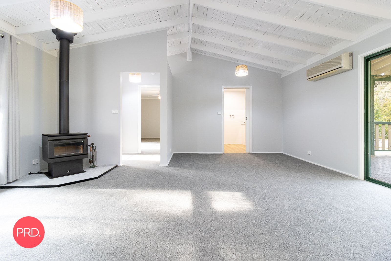 3 Beazley Street CAPTAINS FLAT 10