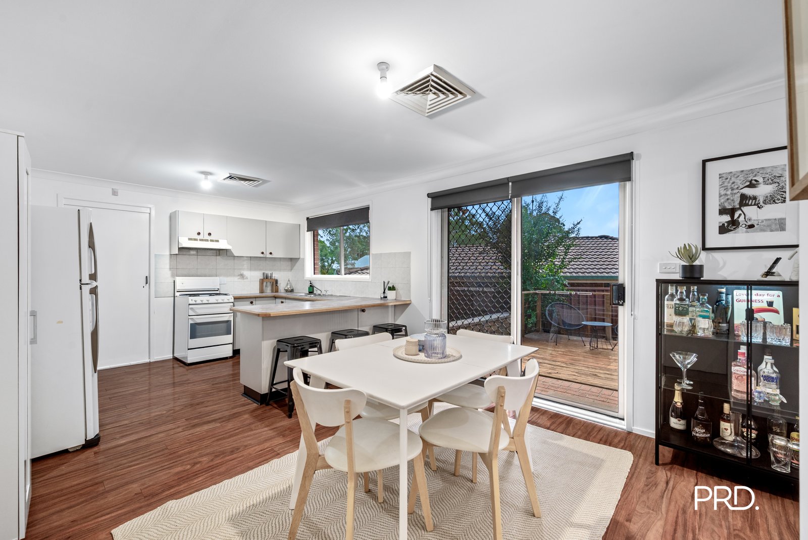 3 Becke Court GLENMORE PARK 4