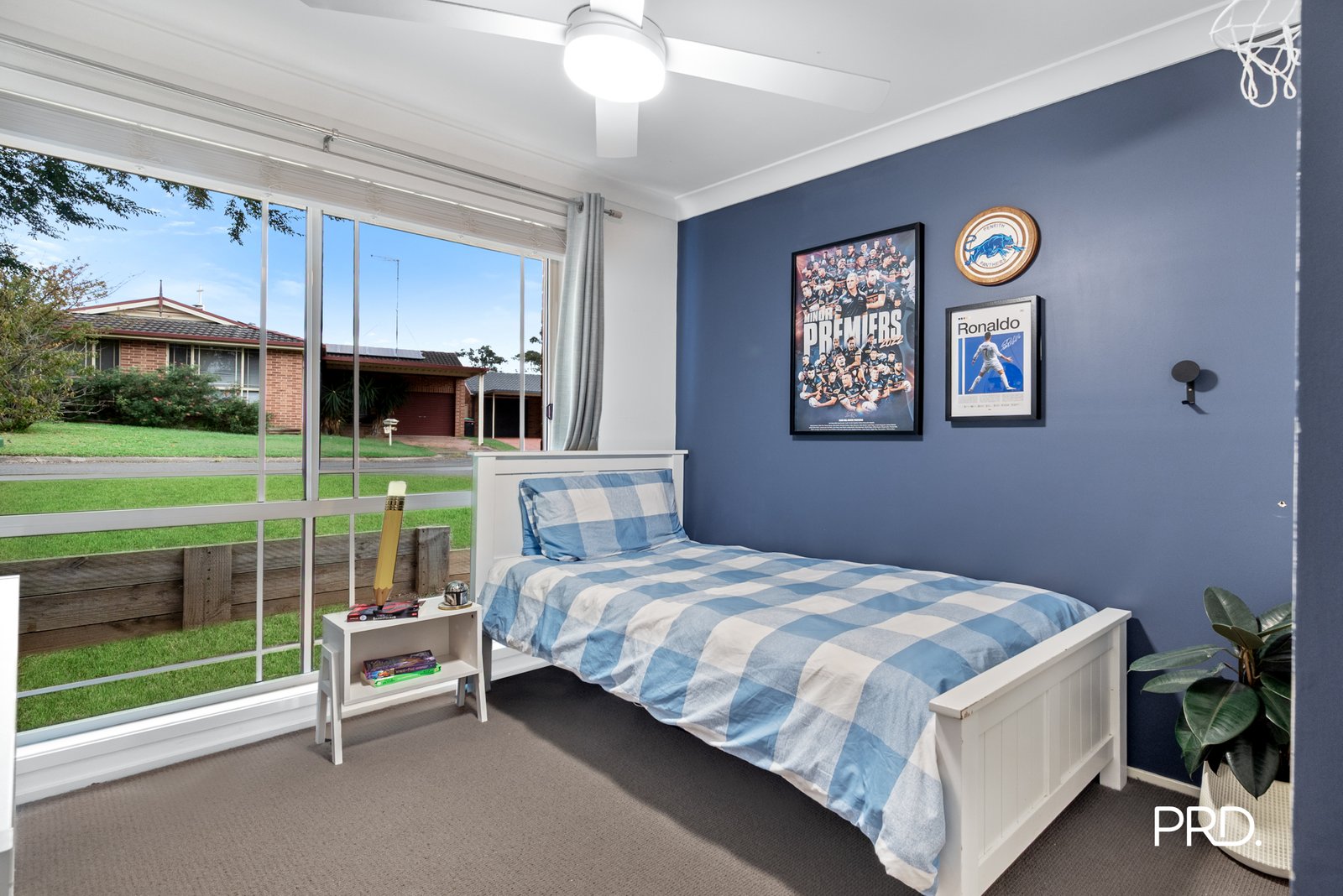 3 Becke Court GLENMORE PARK 8