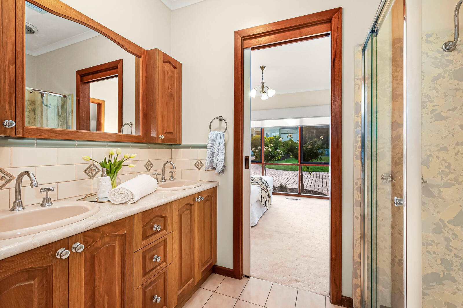 Real Estate and Property in 3 Bedervale Drive, Templestowe, VIC