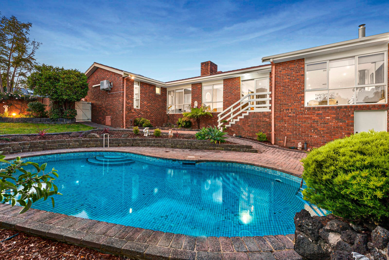 Real Estate and Property in 3 Bedervale Drive, Templestowe, VIC