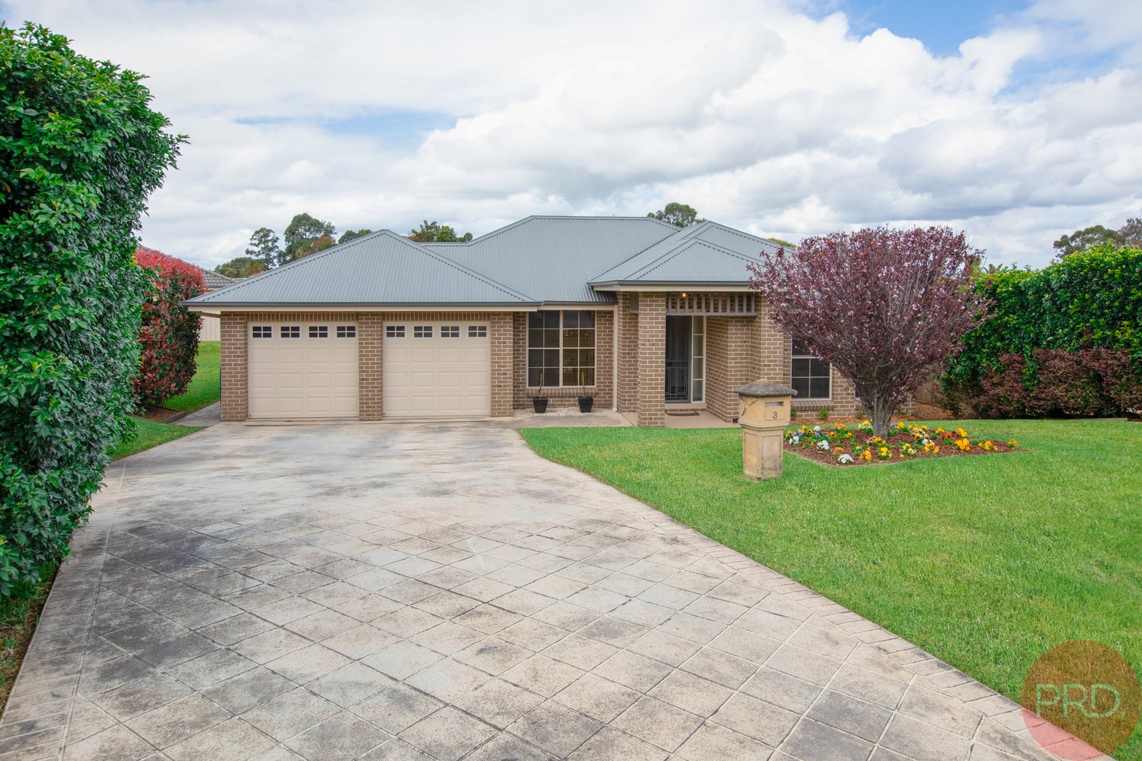 3 Belah Place LARGS 1