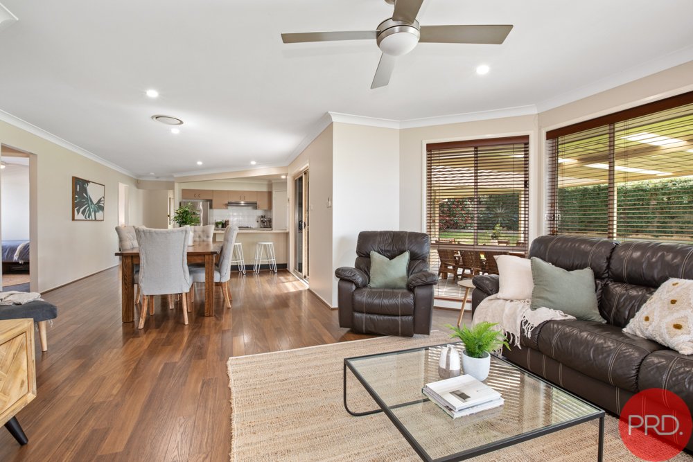 3 Belah Place LARGS 7