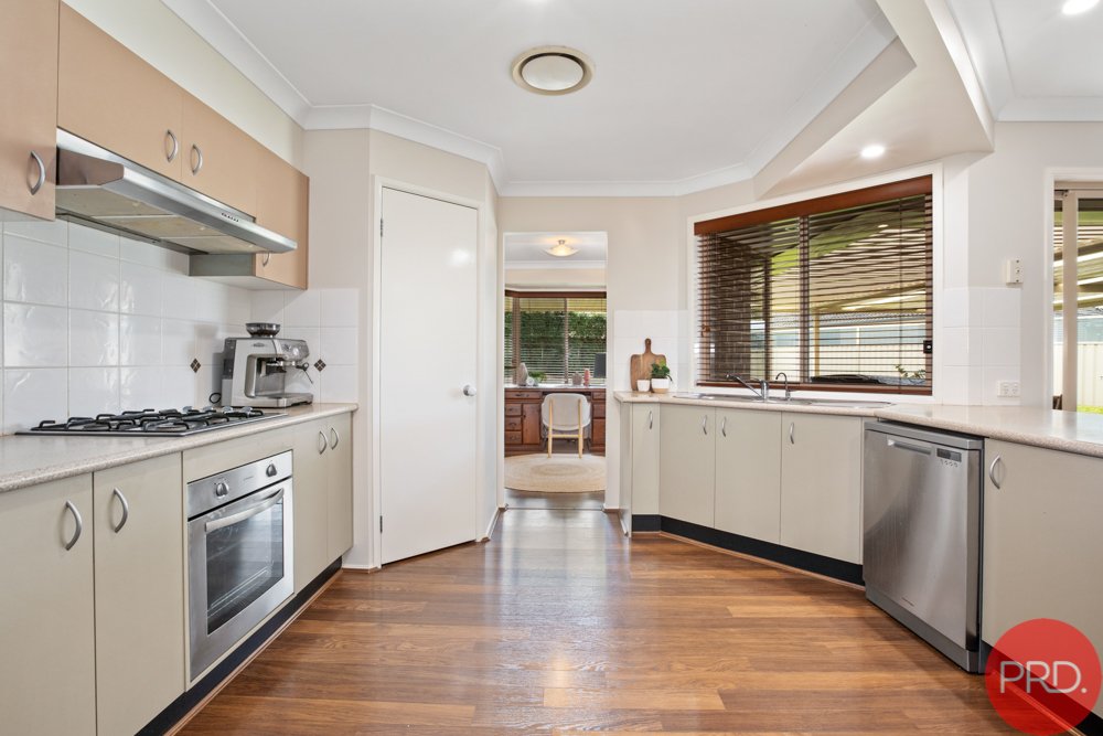 3 Belah Place LARGS 9