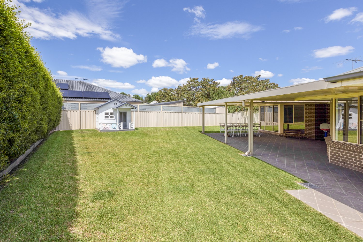 3 Belah Place LARGS 25