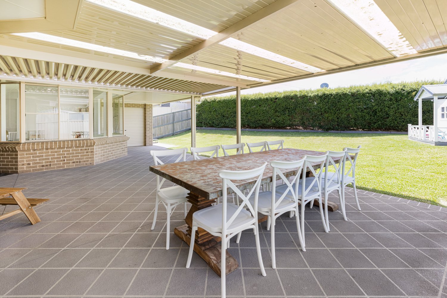 3 Belah Place LARGS 27