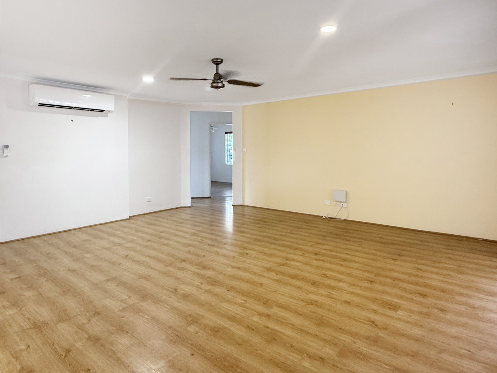 3 Bellwood Place MOLENDINAR 8