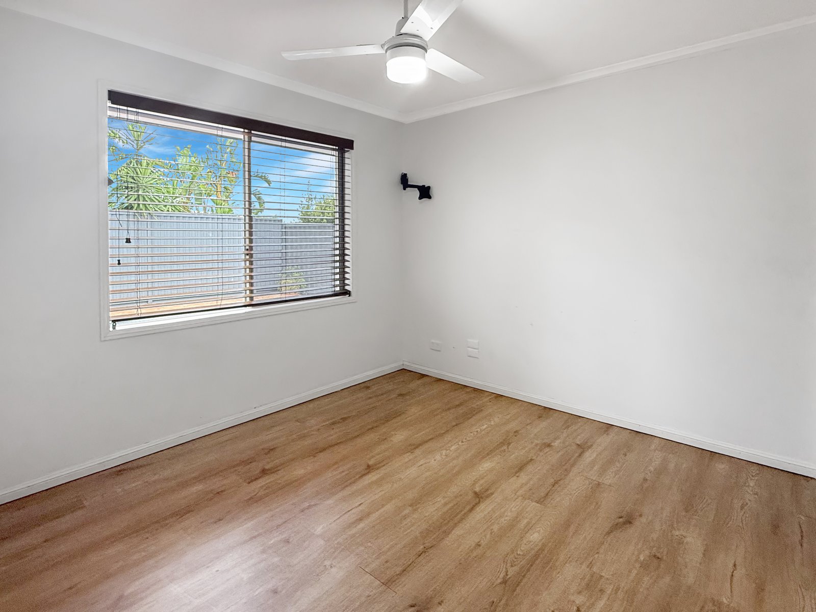 3 Bellwood Place MOLENDINAR 16