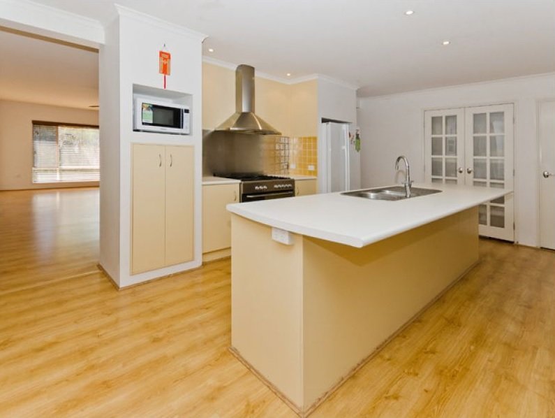 3 Bellwood Place MOLENDINAR 4