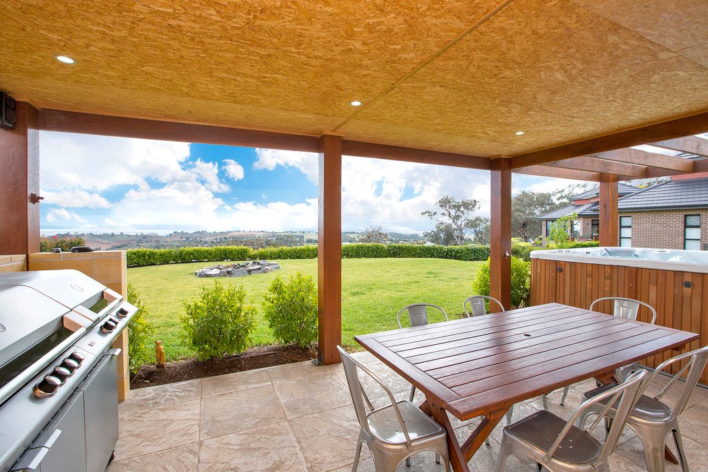 3 Bentwing Place TAMWORTH 17