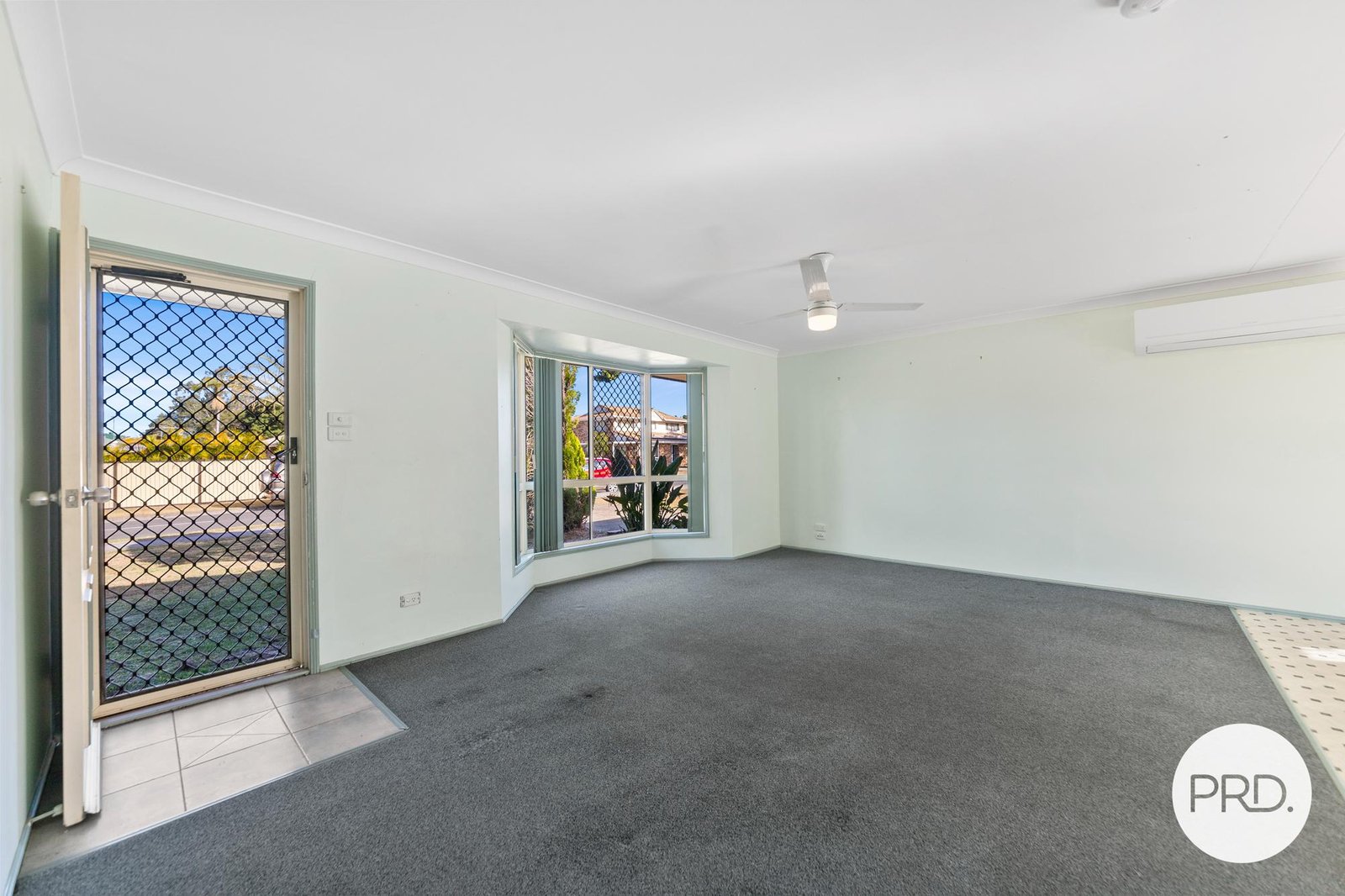 3 Bernadette Crescent ROSEWOOD 8
