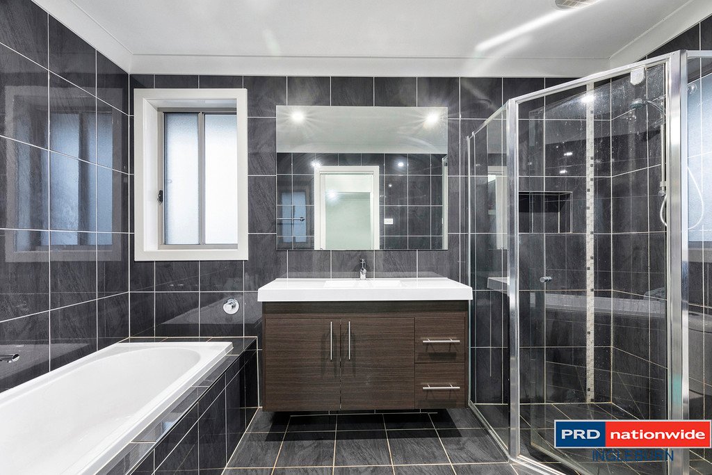 3 Besnard St  ORAN PARK 5